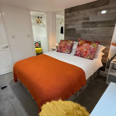 Beautiful Georgian Duplex Apartment Gloucester Exterior photo