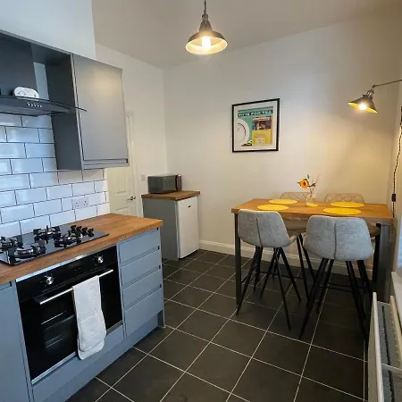 Beautiful Georgian Duplex Apartment Gloucester Exterior photo